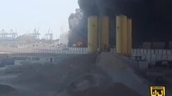 ویدئو| زبانه گرفتن مجدد آتش در بندر شهید رجایی
