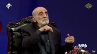 حسین شریعتمداری روی آنتن زنده شبکه یک: تنگه هرمز را ببندیم تا قیمت نفت به ۲۰۰ دلار برسد