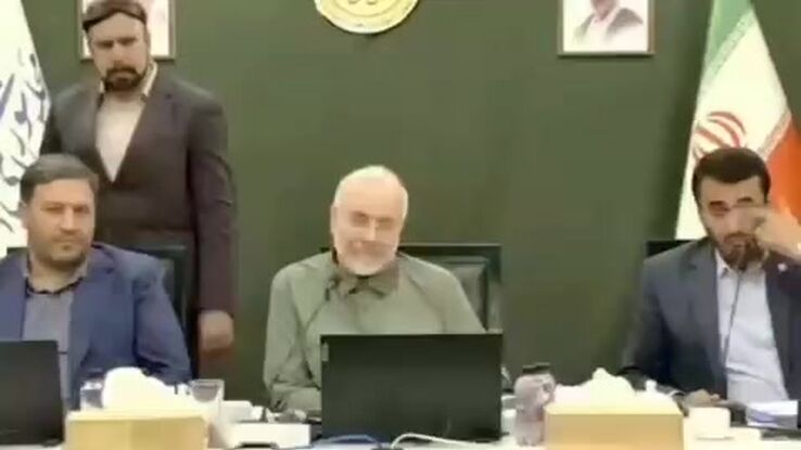 بگومگوی نقدعلی با محمدباقر قالیباف درباره نحوه اداره جلسه