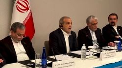 پزشکیان: این چه مذاکره‌ای است که ما باید به تعهدات پایبند باشیم و آن‌ها پایبند نباشند؟